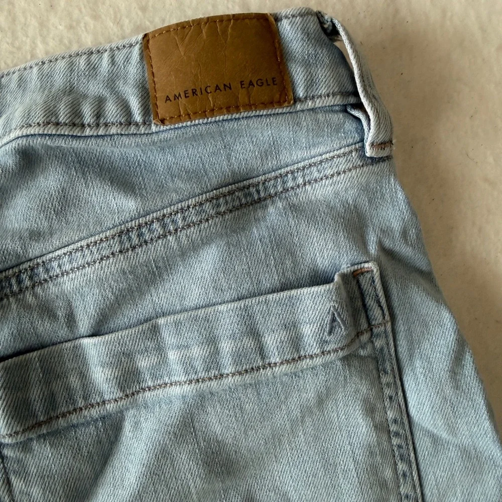 American Eagle Wide Leg Carpenter Jeans Womens 10 Light Wash Stretch Denim